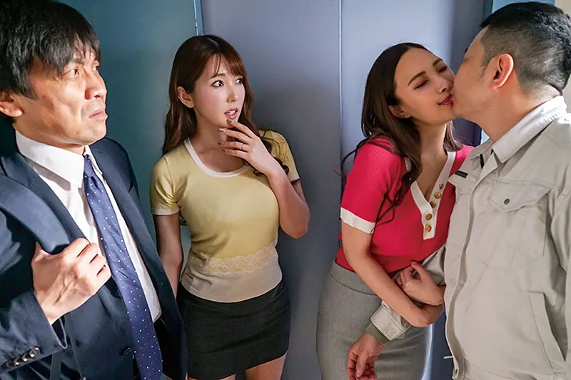2 cặp vợ yêu ông xã trao đổi lẫn nhau để giải quyết việc nhàm chán bao năm